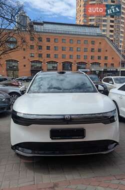 Позашляховик / Кросовер Zeekr 7X 2025 в 