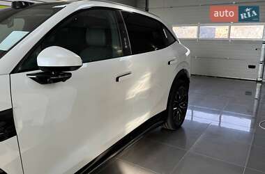 Внедорожник / Кроссовер Zeekr 7X 2025 в 