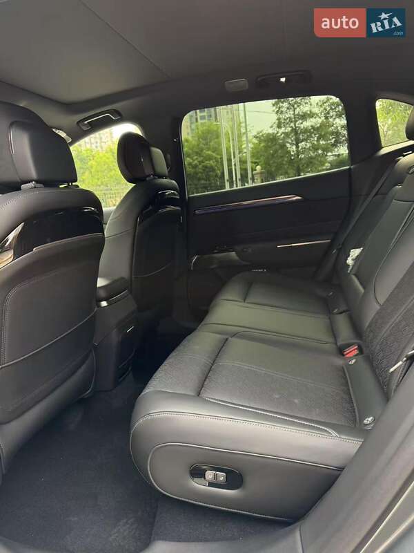 Внедорожник / Кроссовер Zeekr 7X 2025 в Одессе фото 6 Внедорожник / Кроссовер Zeekr 7X 2025 в Одессе