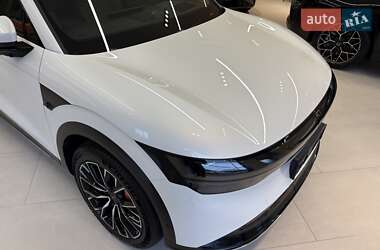 Позашляховик / Кросовер Zeekr 7X 2025 в 