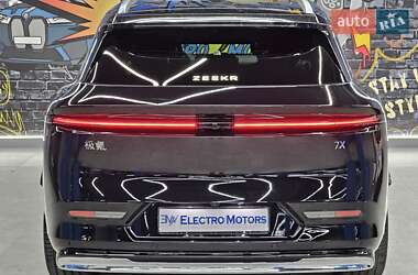 Внедорожник / Кроссовер Zeekr 7X 2025 в 