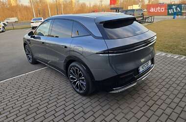 Внедорожник / Кроссовер Zeekr 7X 2025 в 