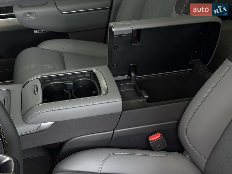 Внедорожник / Кроссовер Zeekr 7X 2025 в Киеве фото 20 Внедорожник / Кроссовер Zeekr 7X 2025 в Киеве