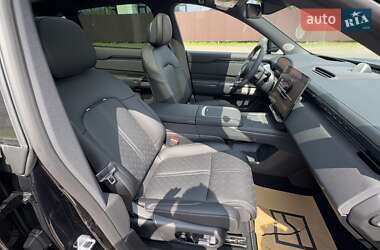 Внедорожник / Кроссовер Zeekr 7X 2025 в 