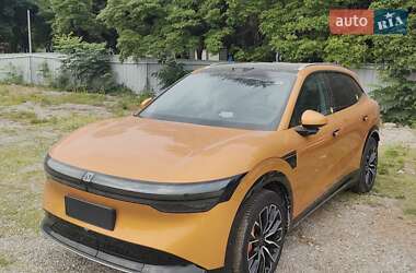 Внедорожник / Кроссовер Zeekr 7X 2024 в Киеве