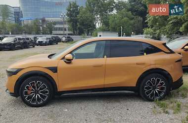 Позашляховик / Кросовер Zeekr 7X 2024 в 