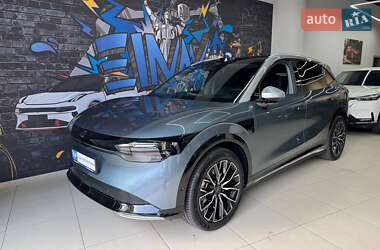 Позашляховик / Кросовер Zeekr 7X 2025 в 