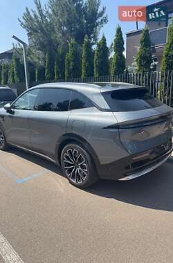 Внедорожник / Кроссовер Zeekr 7X 2025 в 