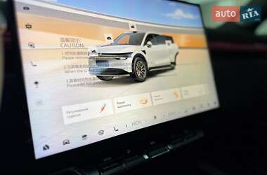 Внедорожник / Кроссовер Zeekr 7X 2025 в 