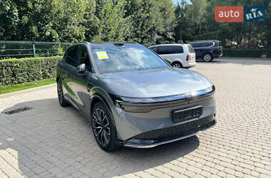 Позашляховик / Кросовер Zeekr 7X 2025 в 