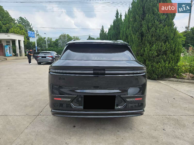 Позашляховик / Кросовер Zeekr 7X 2024 в Києві