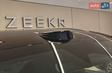 Позашляховик / Кросовер Zeekr 7X 2025 в 