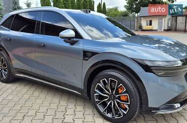 Позашляховик / Кросовер Zeekr 7X 2025 в 