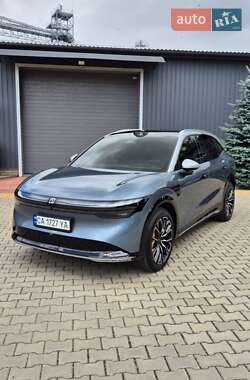 Позашляховик / Кросовер Zeekr 7X 2025 в 