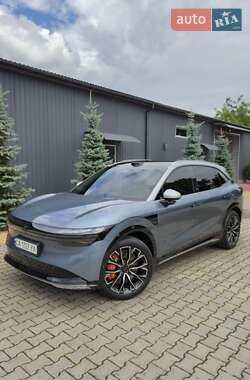 Позашляховик / Кросовер Zeekr 7X 2025 в 