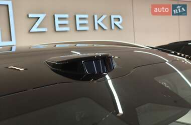 Позашляховик / Кросовер Zeekr 7X 2025 в 
