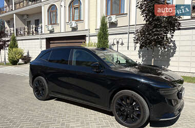 Внедорожник / Кроссовер Zeekr 7X 2024 в 