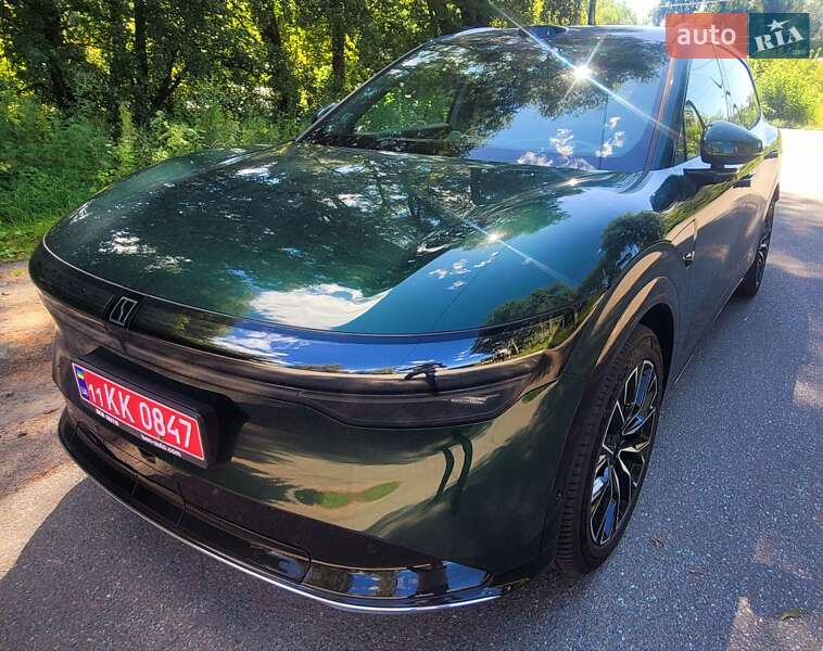 Zeekr 7X 2025