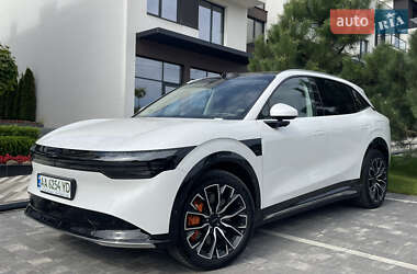 Позашляховик / Кросовер Zeekr 7X 2024 в 