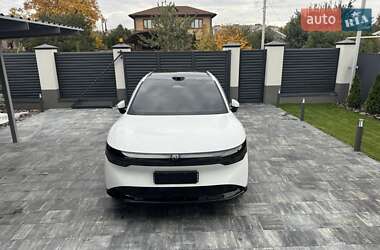 Позашляховик / Кросовер Zeekr 7X 2025 в 