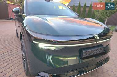 Внедорожник / Кроссовер Zeekr 7X 2025 в 
