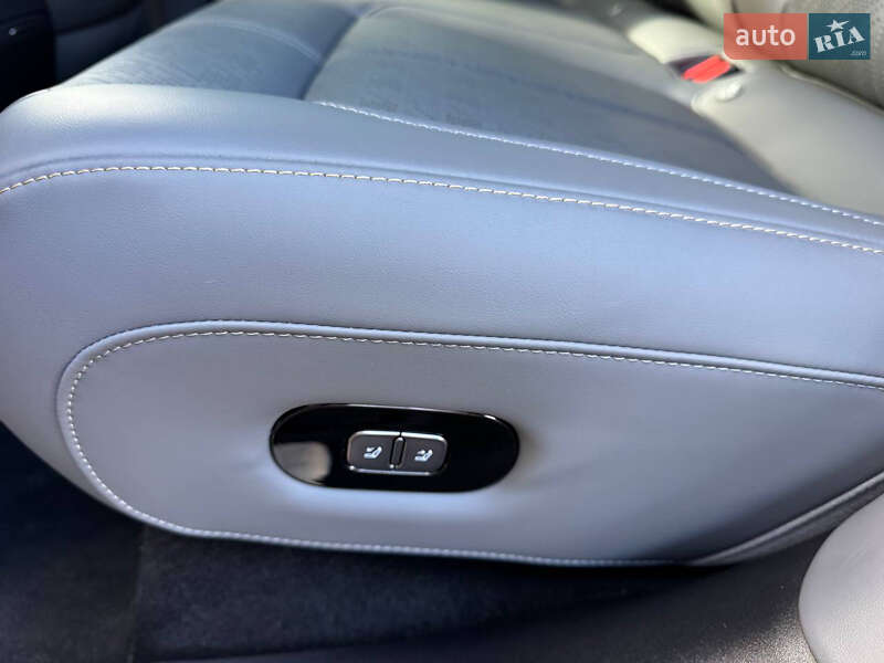 Позашляховик / Кросовер Zeekr 7X 2024 в Львові фото 15 Позашляховик / Кросовер Zeekr 7X 2024 в Львові