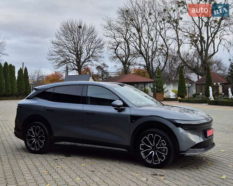 Внедорожник / Кроссовер Zeekr 7X 2025 в Умани