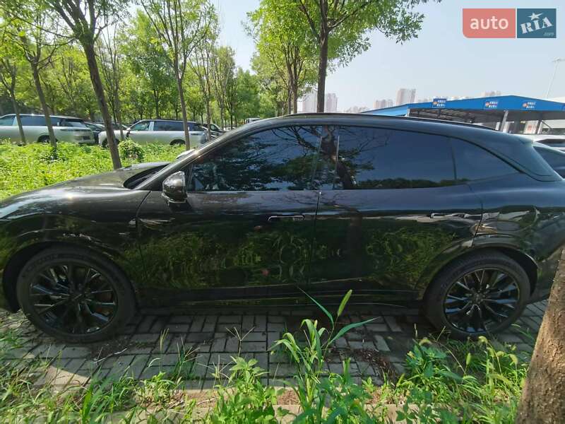 Позашляховик / Кросовер Zeekr 7X 2024 в Києві