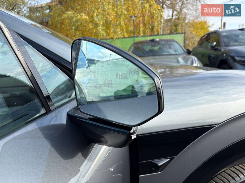 Внедорожник / Кроссовер Zeekr 7X 2025 в Киеве