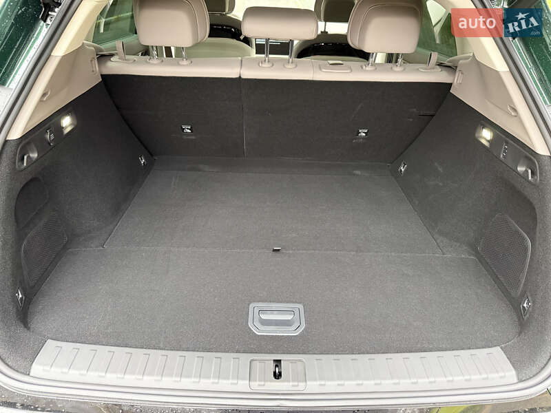 Внедорожник / Кроссовер Zeekr 7X 2025 в Ирпене