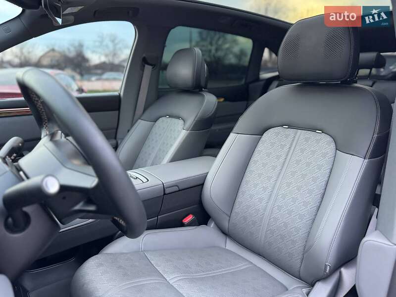 Внедорожник / Кроссовер Zeekr 7X 2024 в Киеве