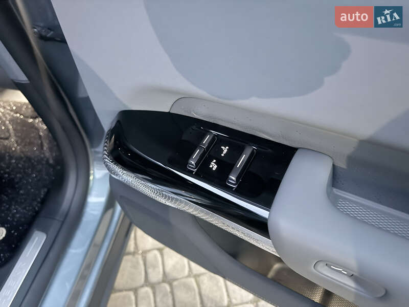 Внедорожник / Кроссовер Zeekr 7X 2024 в Луцке