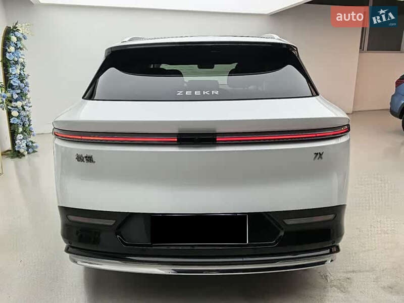 Позашляховик / Кросовер Zeekr 7X 2024 в Києві