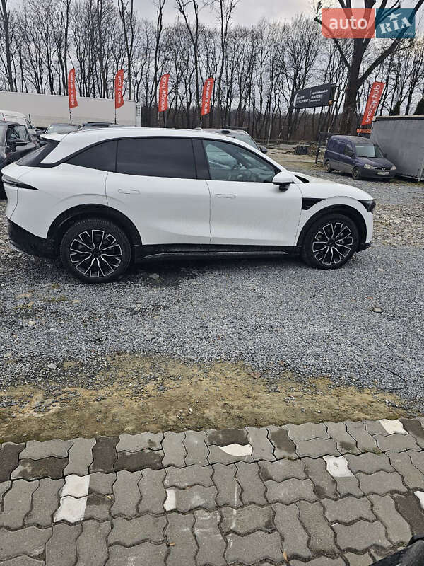 Внедорожник / Кроссовер Zeekr 7X 2025 в Бучаче