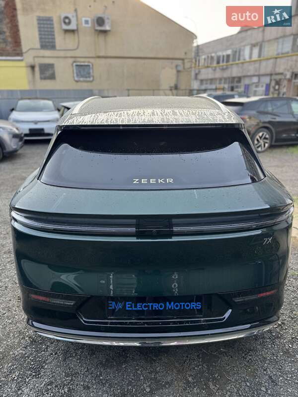 Внедорожник / Кроссовер Zeekr 7X 2024 в Ужгороде
