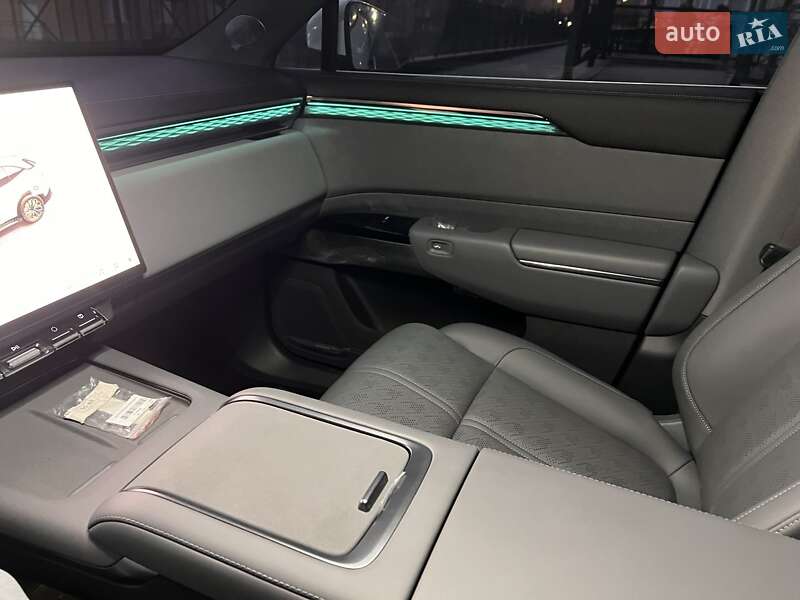 Внедорожник / Кроссовер Zeekr 7X 2025 в Киеве