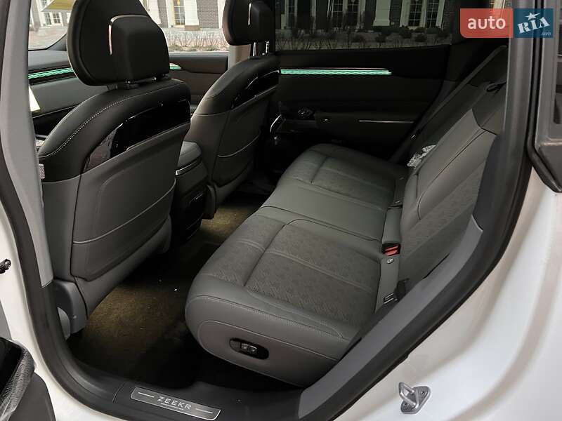 Позашляховик / Кросовер Zeekr 7X 2025 в Києві фото 12 Позашляховик / Кросовер Zeekr 7X 2025 в Києві