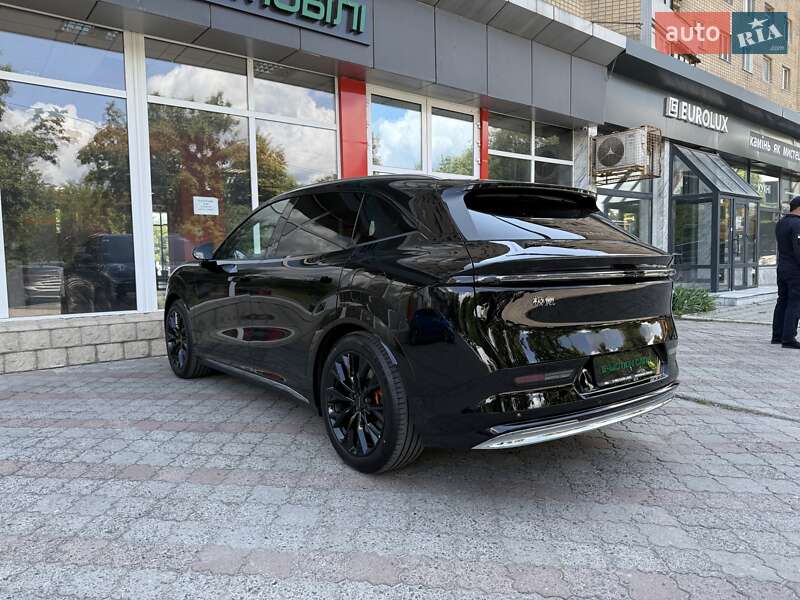 Внедорожник / Кроссовер Zeekr 7X 2025 в Харькове