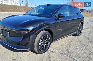 Внедорожник / Кроссовер Zeekr 7X 2025 в Киеве