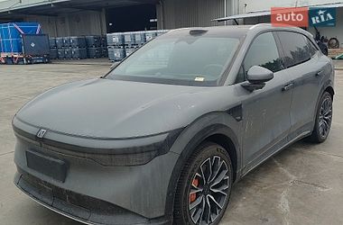 Позашляховик / Кросовер Zeekr 7X 2024 в Києві