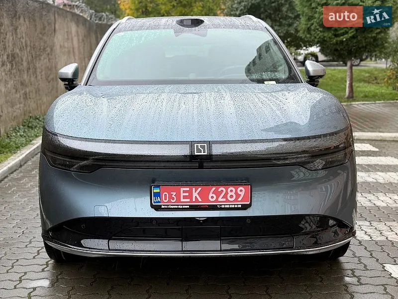 Zeekr 7X