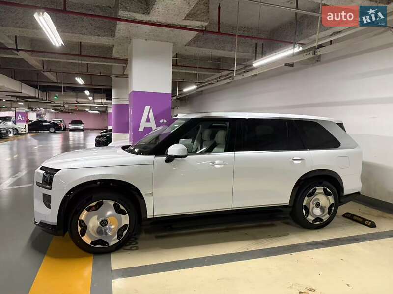 Внедорожник / Кроссовер Zeekr 9X 2025 в Киеве