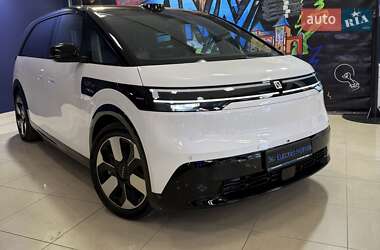 Минивэн Zeekr Mix 2024 в Кропивницком