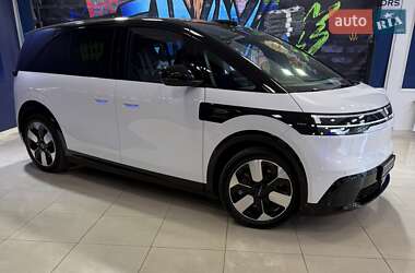 Минивэн Zeekr Mix 2024 в Кропивницком