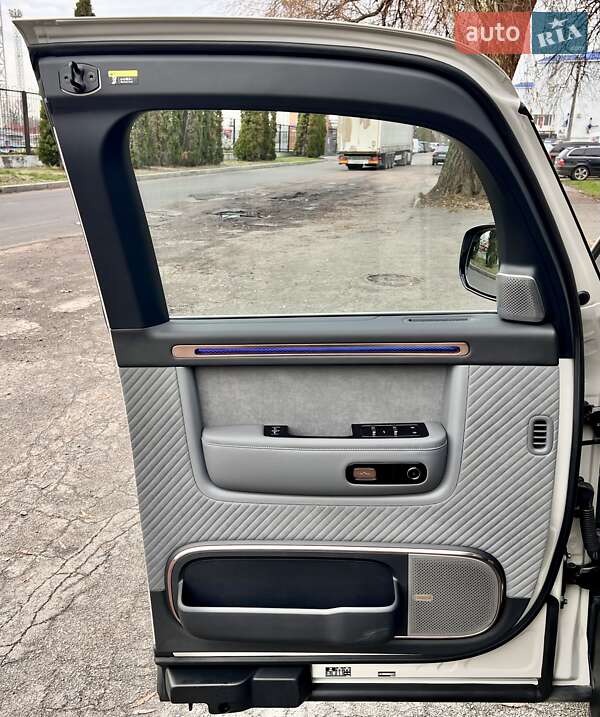 Мінівен Zeekr Mix 2024 в Києві