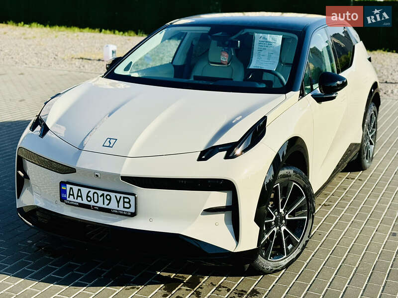 Хэтчбек Zeekr X 2023 в Киеве