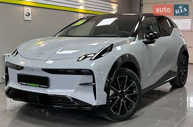 Внедорожник / Кроссовер Zeekr X 2025 в 