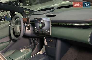 Позашляховик / Кросовер Zeekr X 2023 в 