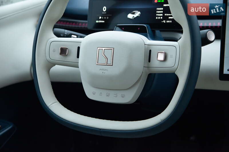 Позашляховик / Кросовер Zeekr X 2023 в Києві