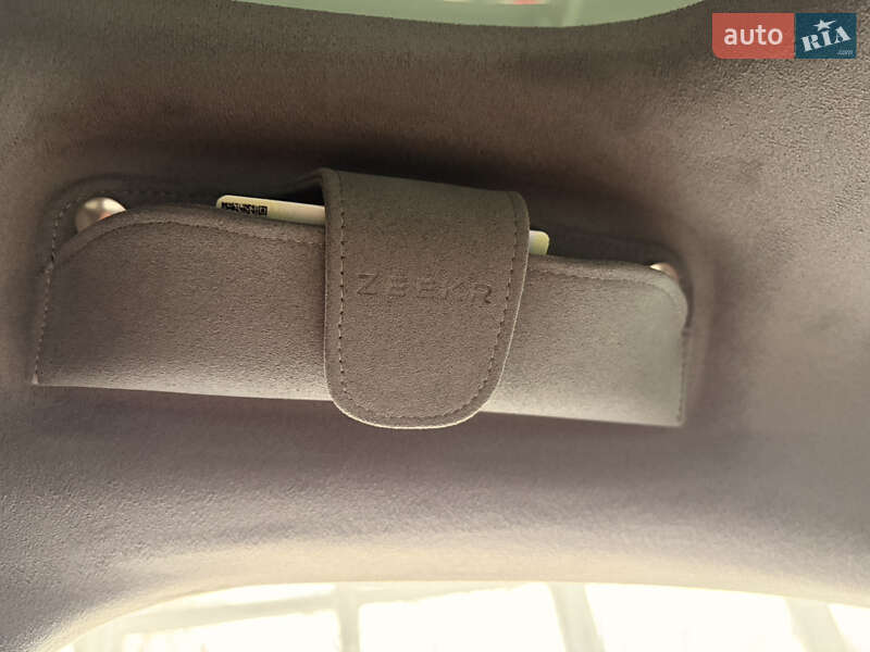 Внедорожник / Кроссовер Zeekr X 2025 в Одессе